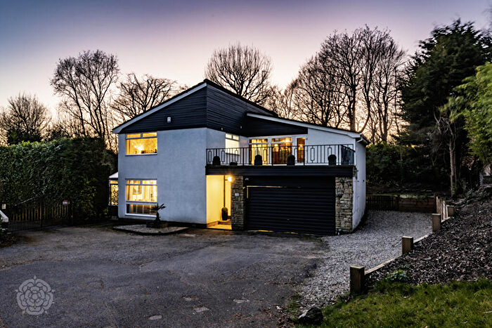 5 Bedroom Detached House For Sale In The Spinney, Chatsworth Road, Worsley, Manchester, M28