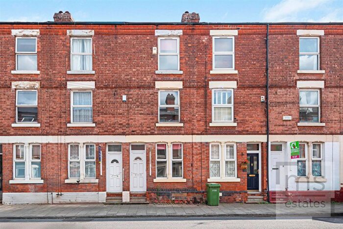 4 Bedroom Terraced House For Sale In Student Hmo. Chippendale Street, Lenton, Nottingham, NG7
