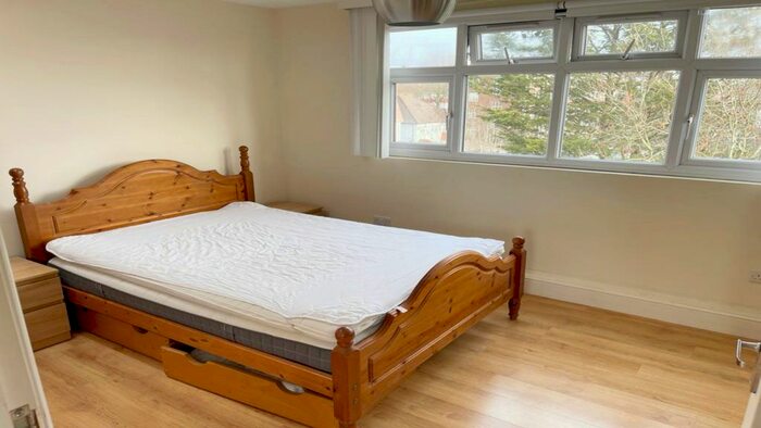 1 Bedroom Flat To Rent In Sevington Road, London, NW4