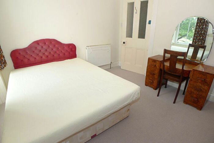1 Bedroom Flat To Rent In Magdalen Yard Road, Flat /, Dundee, DD1