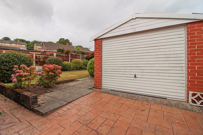 2 Bedroom Semi-detached Bungalow For Sale In Mill House View, Upholland, WN8