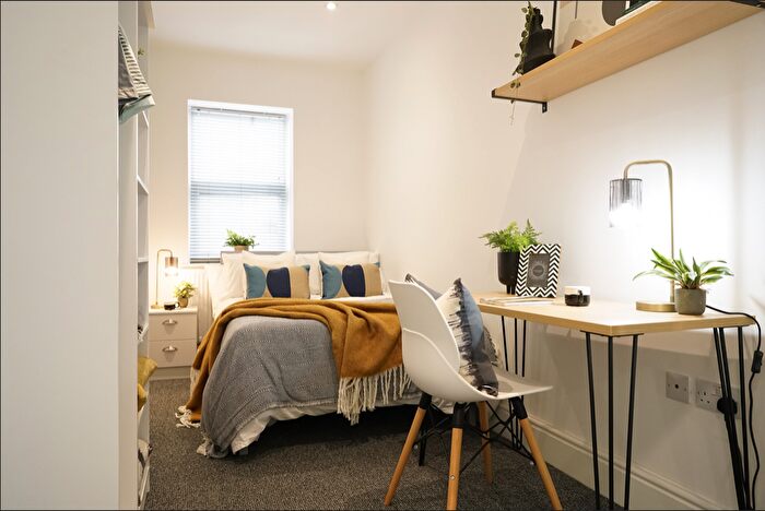 6 Bedroom Terraced House To Rent In , Baggholme Road, Lincoln, LN2