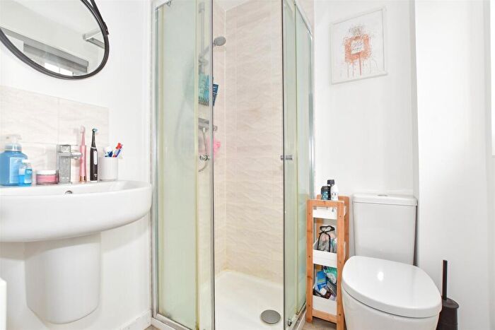 2 Bedroom Semi-Detached House For Sale In Hewitts Road, Cranleigh, Surrey, GU6