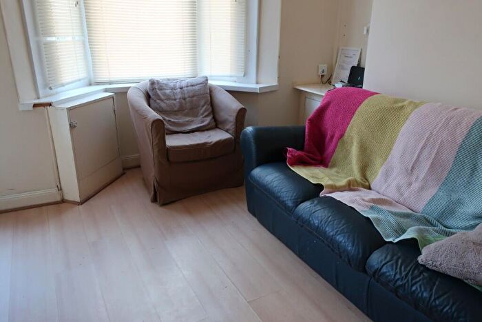 3 Bedroom Terraced House To Rent In Blossom Avenue, Dawlish Road, Birmingham, B29