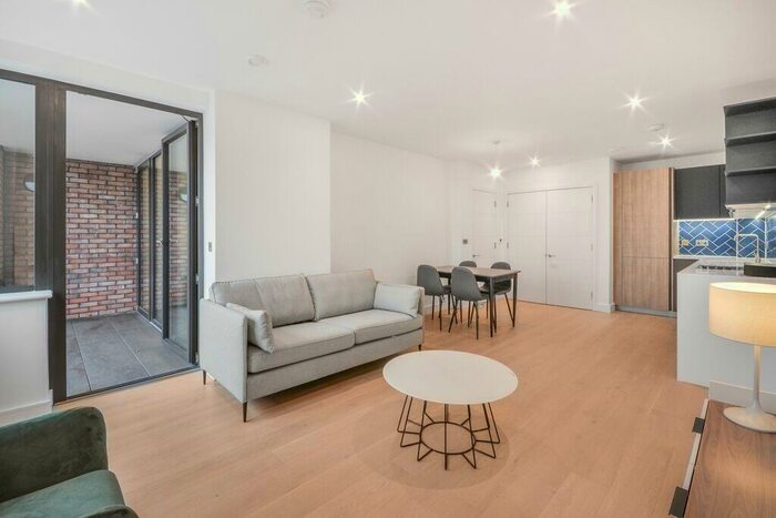 1 Bedroom Apartment To Rent In Rosewood Building, E2