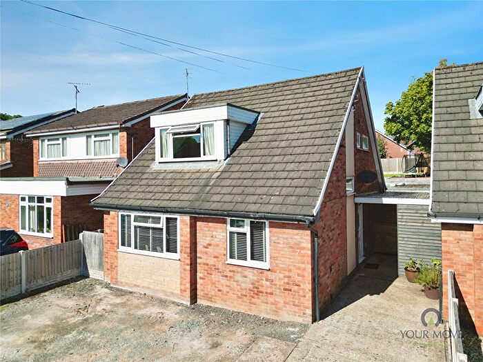 3 Bedroom Detached House For Sale In Windsor Road, Oswestry, Shropshire, SY11
