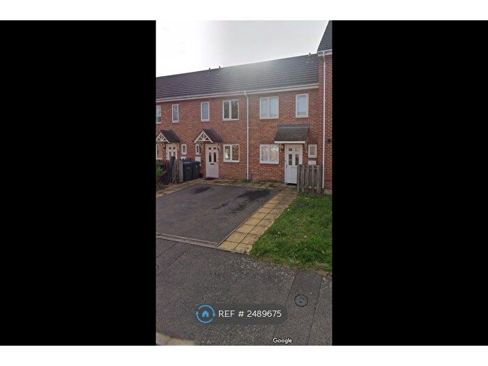 2 Bedroom Terraced House To Rent In Carpenter Road, Coventry, CV2