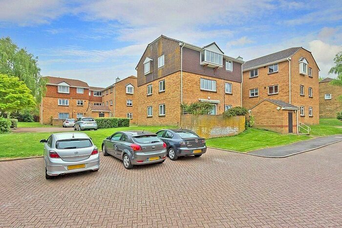 2 Bedroom Apartment To Rent In Fallowfield, Sittingbourne, Kent, ME10