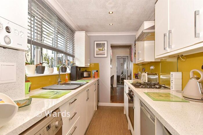 4 Bedroom Terraced House For Sale In Charlotte Street, Sittingbourne, Kent, ME10