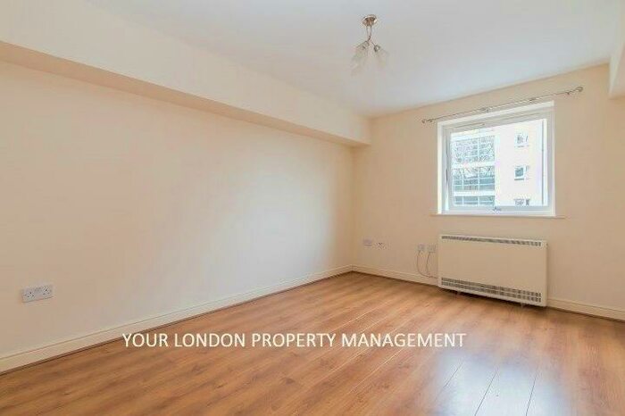 1 Bedroom Flat To Rent In Bruford Court, Deptford, SE8