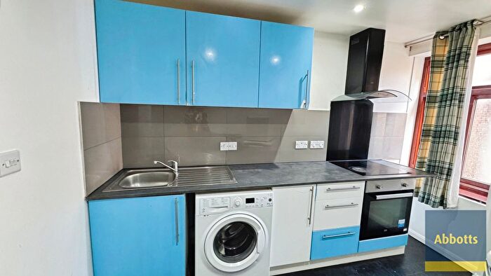 2 Bedroom Flat To Rent In Princes Street, Ipswich, IP1