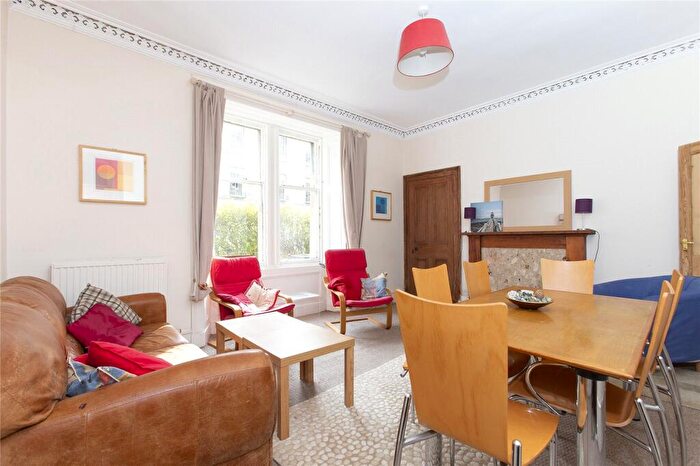 2 Bedroom Flat To Rent In Livingstone Place, Edinburgh, EH9