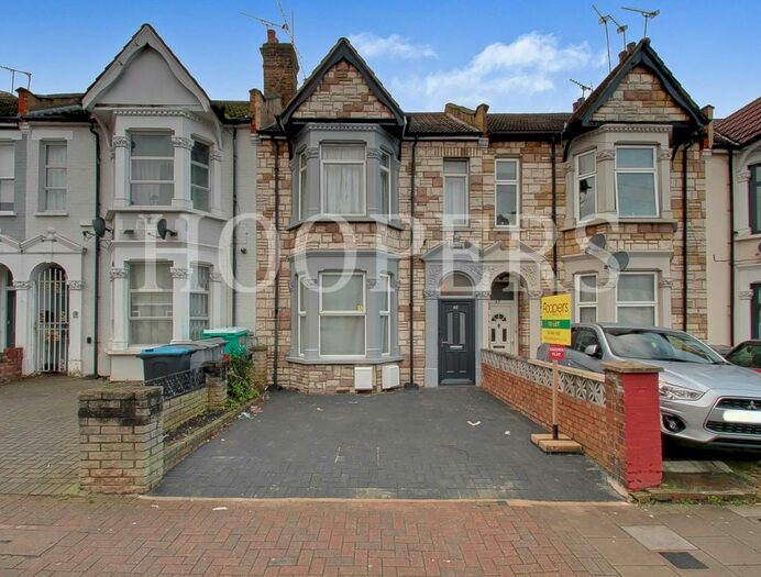 2 Bedroom Flat To Rent In St Johns Avenue, London, NW10