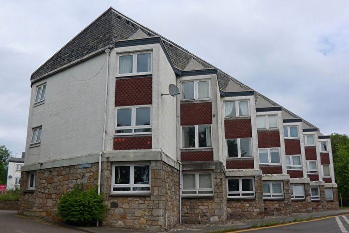 3 Bedroom Flat To Rent In Abbey Court, St Andrews, KY16