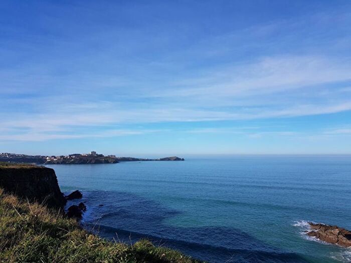 2 Bedroom Flat To Rent In Lusty Glaze Road, Newquay, TR7