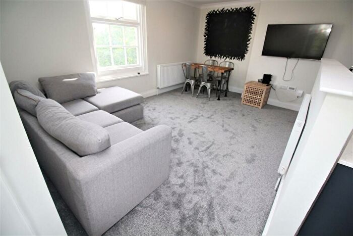 4 Bedroom Apartment To Rent In Picton Manor, City Centre, Newcastle Upon Tyne, NE1