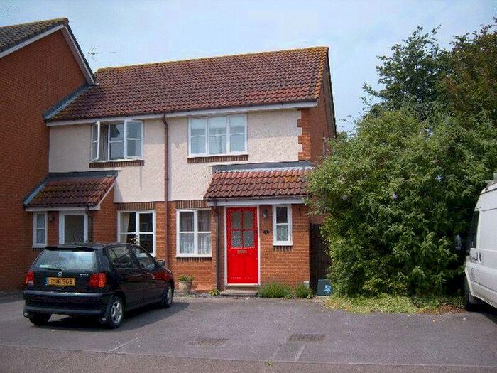 2 Bedroom Terraced House To Rent In Two Double Bed House, OX11