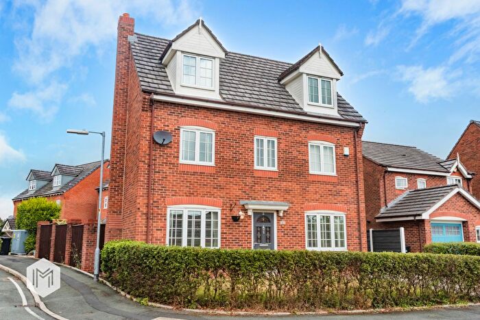 5 Bedroom Detached House For Sale In Greensbridge Gardens, Westhoughton, Lancashire, BL5