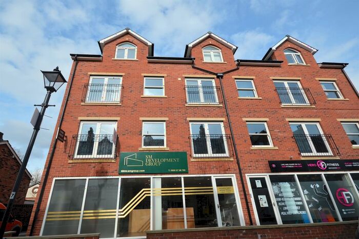3 Bedroom Flat To Rent In Shaw House, Shaw Road, Heaton Moor, SK4