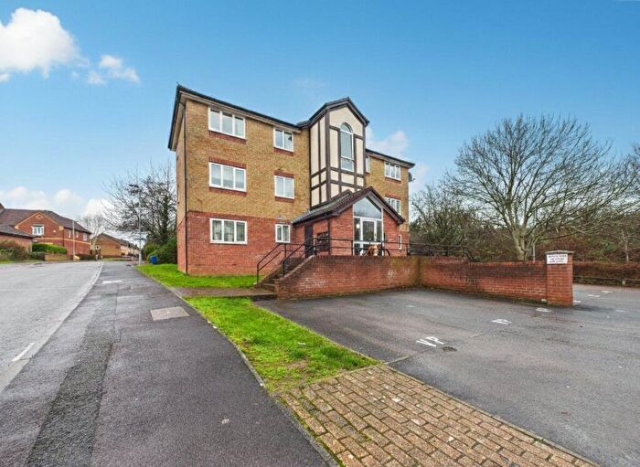 1 Bedroom Apartment For Sale In Palmers Leaze, Bradley Stoke, Bristol, South Gloucestershire, BS32