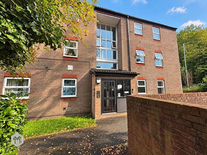 2 Bedroom Flat For Sale In New Road, Radcliffe, M26