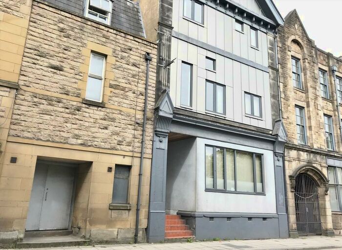 2 Bedroom Flat To Rent In China Street, Lancaster, LA1