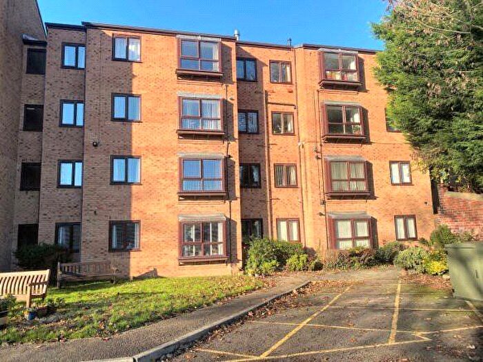 2 Bedroom Flat For Sale In Nether Edge Road, Sheffield, South Yorkshire, S7