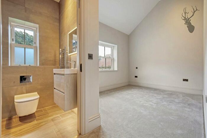 3 Bedroom Detached Bungalow For Sale In Colmar Mews, Weald Park Way, CM14