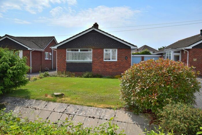 2 Bedroom Bungalow To Rent In Oak Road, Ashley, Hampshire., BH25