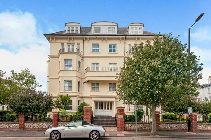 2 Bedroom Apartment To Rent In Devonshire Place, Eastbourne, BN21