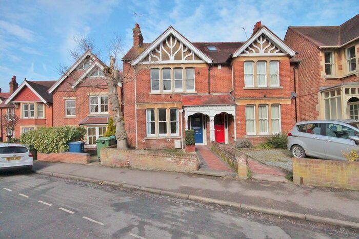 1 Bedroom Studio To Rent In Divinity Road, Oxford, OX4