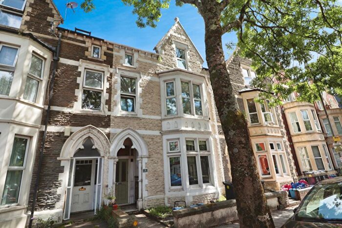 2 Bedroom Flat For Sale In Princes Street, Cardiff, CF24