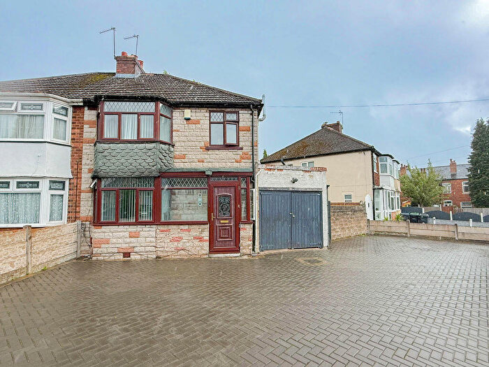 3 Bedroom Semi-Detached House For Sale In Gladstone Road, Birmingham, B23