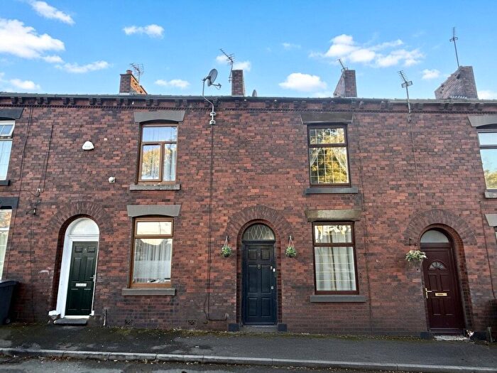 2 Bedroom Terraced House For Sale In Watts Street, Hollins, Oldham, OL8