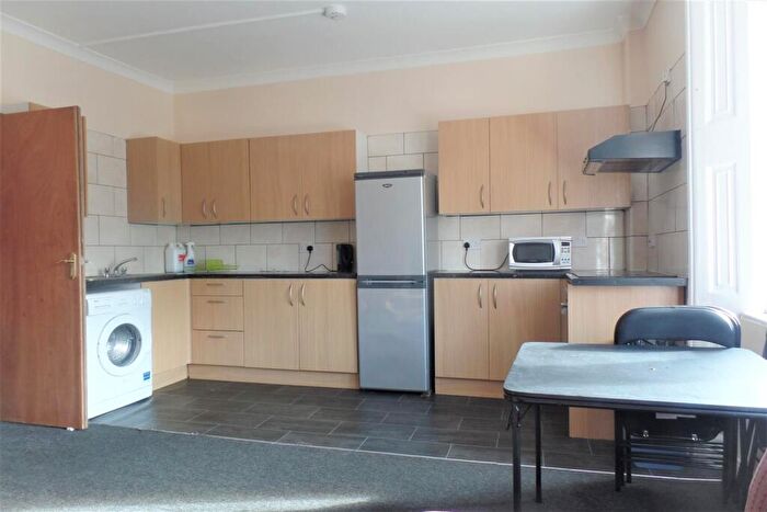 4 Bedroom Flat To Rent In St. Georges Road, Brighton, BN2