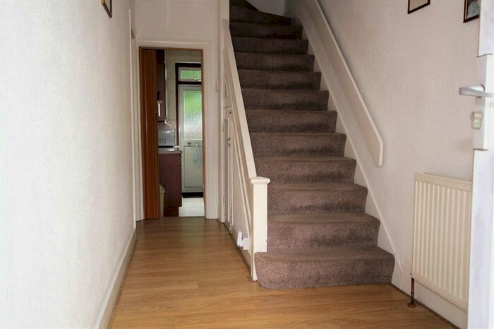 3 Bedroom Terraced House To Rent In Caesars Walk, Mitcham CR4