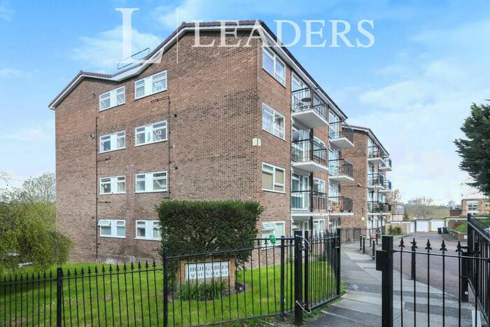 1 Bedroom Flat To Rent In High Gables, Scotts Avenue, Bromley, BR2