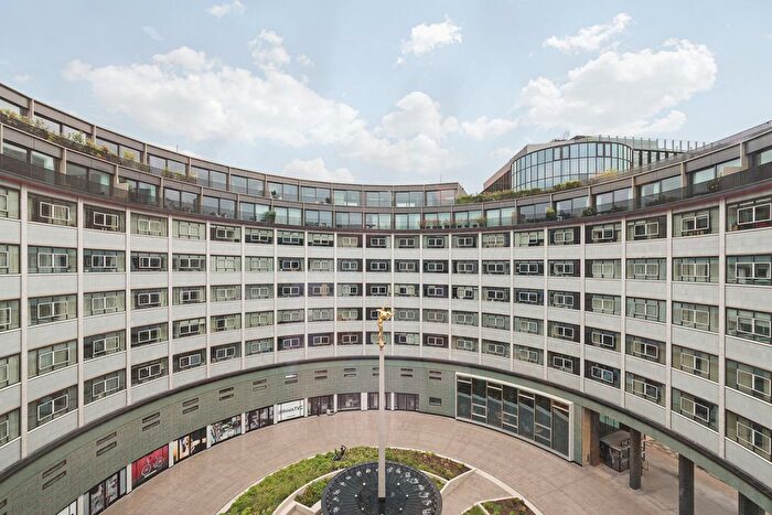 1 Bedroom Flat To Rent In Wood Crescent, London, W12