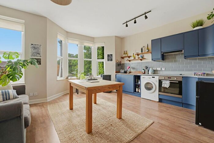 1 Bedroom Flat For Sale In Avonvale Road, Bristol, BS5