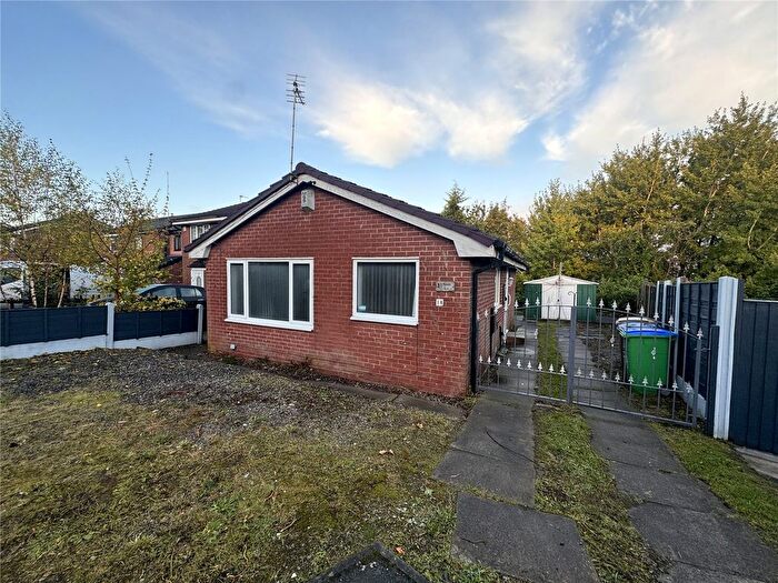 2 Bedroom Bungalow To Rent In Waterside Lane, Rochdale, Greater Manchester, OL16