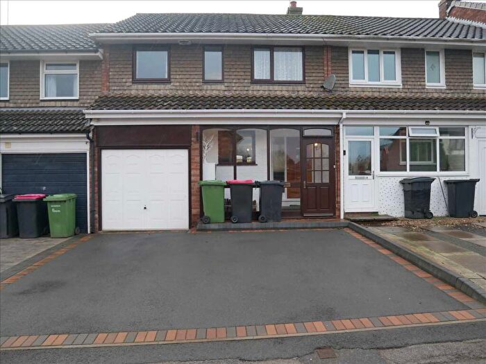 3 Bedroom Terraced House For Sale In Breeden Drive, Curdworth, B76