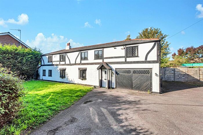 4 Bedroom Detached House For Sale In Swallow Street, Iver, SL0