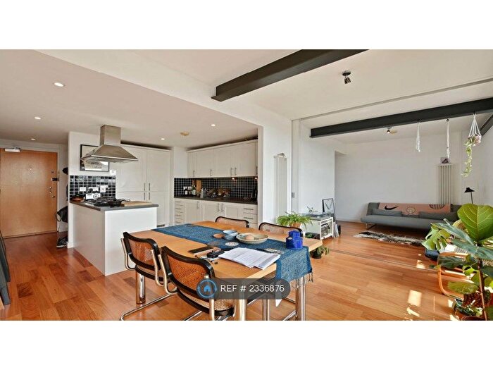 2 Bedroom Flat To Rent In Channelsea Road, London, E15