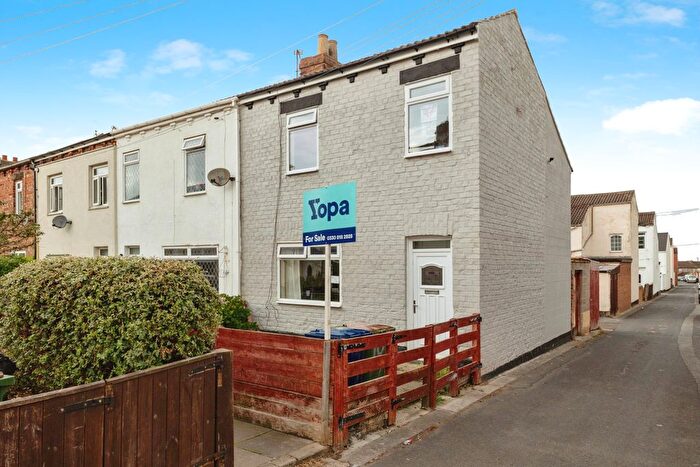 3 Bedroom End Of Terrace House For Sale In Cliff Street, New Marske, Redcar, TS11