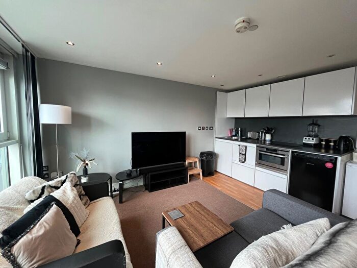 1 Bedroom Apartment To Rent In The Litmus Building, Nottingham, NG1