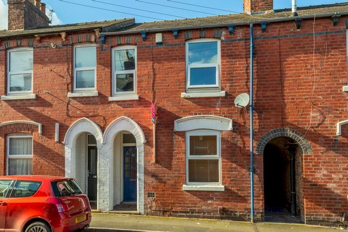 4 Bedroom Terraced House To Rent In Farrar Street, York YO10