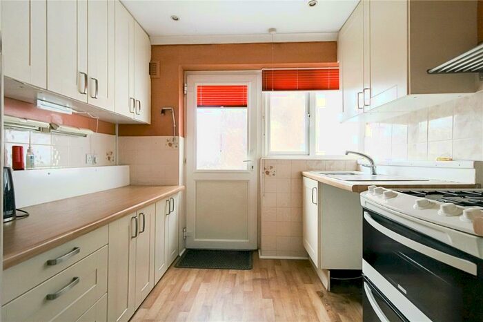 2 Bedroom Bungalow For Sale In Chalky Bank Road, Rainham, Gillingham, Kent, ME8