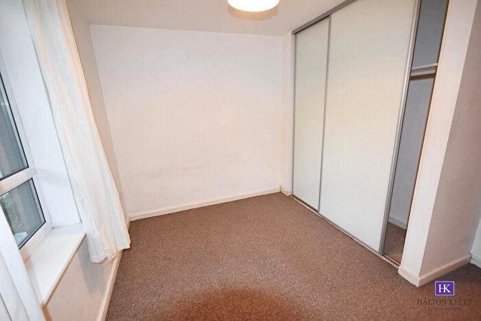 1 Bedroom Flat To Rent In The Waterfront, Manchester, M11