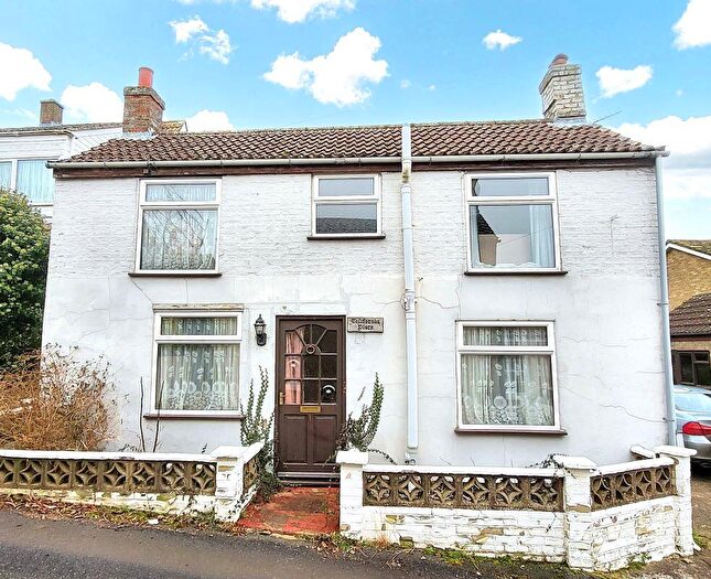 2 Bedroom Detached House For Sale In Victoria Place, Sutton, Ely, CB6