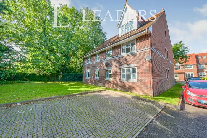 2 Bedroom Flat To Rent In The Brambles, Prospect Road, St. Albans, AL1